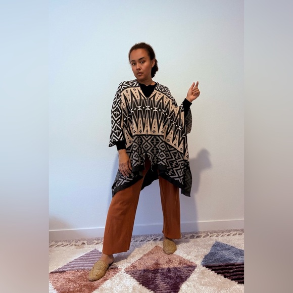 Joseph Sweaters - Joseph Black and Cream Patterned Poncho